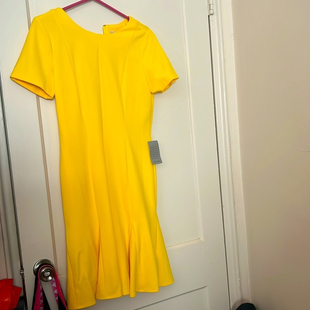London Times Bright Yellow Fit-and-Flare Short Sleeve Dress